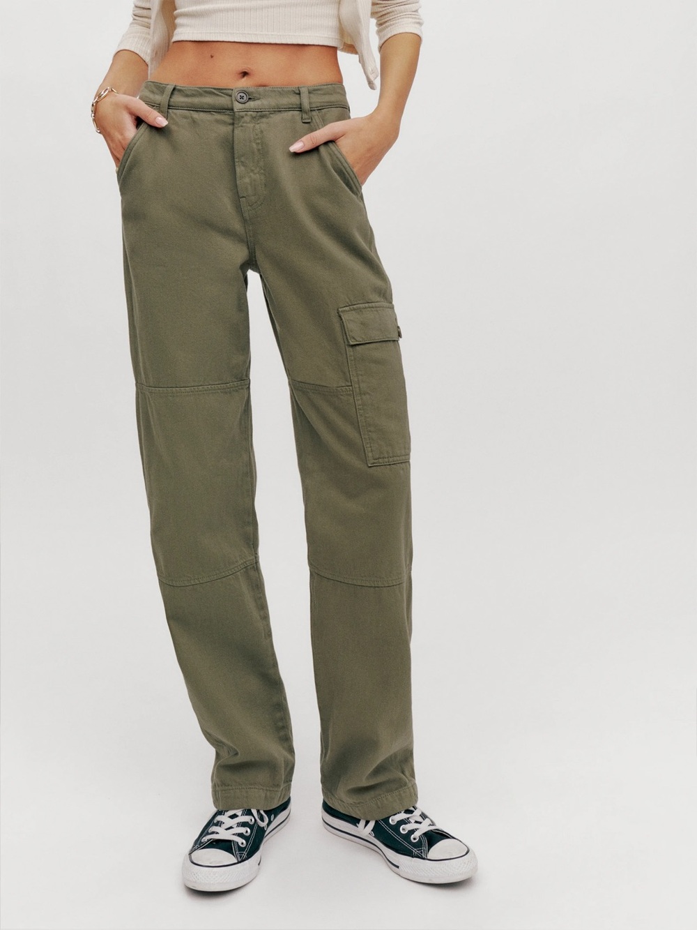 Reformation Bailey High Rise Utility Cargo Pants in Olive Green - Size 25